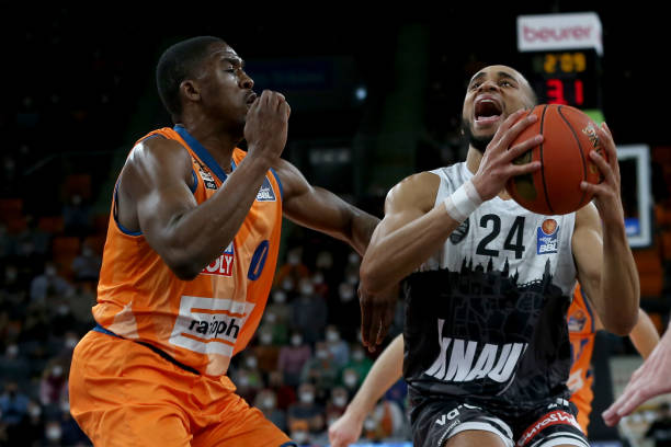 让不少球迷 让不少球迷