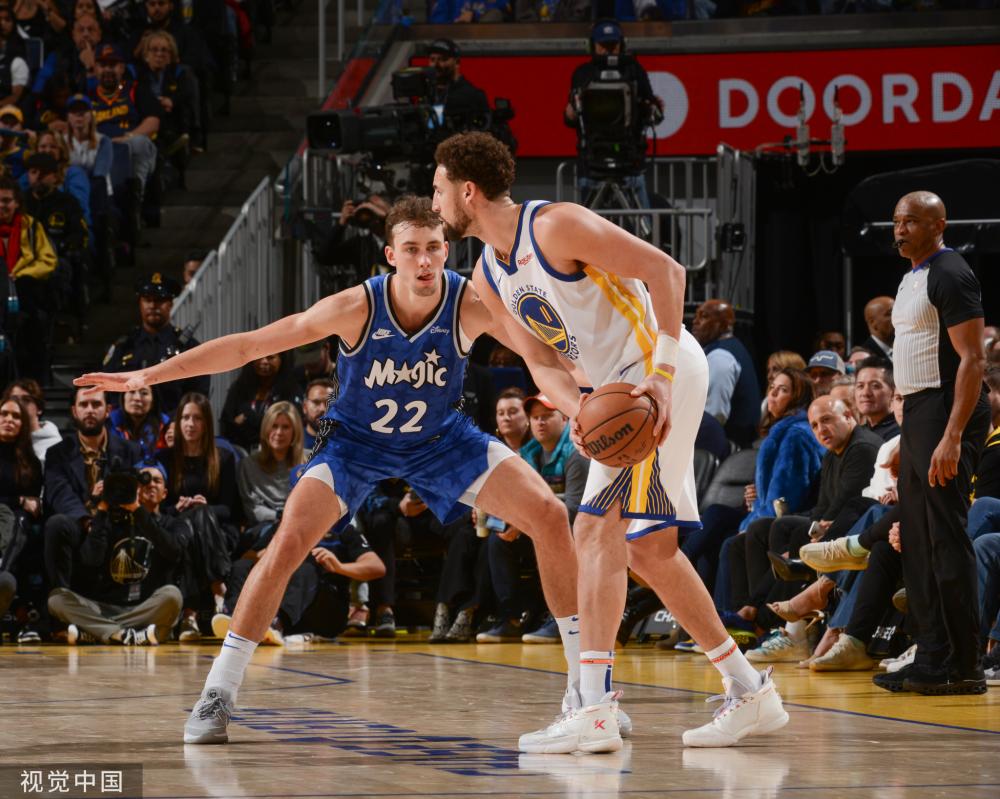 经验丰富的 经验丰富的