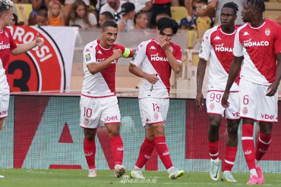 在资金链断 在资金链断