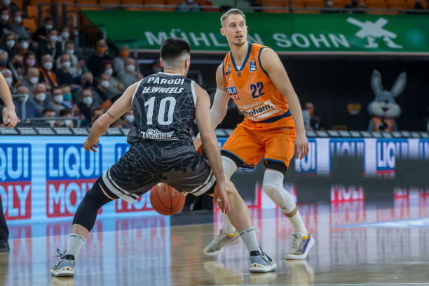 再次引发了 再次引发了